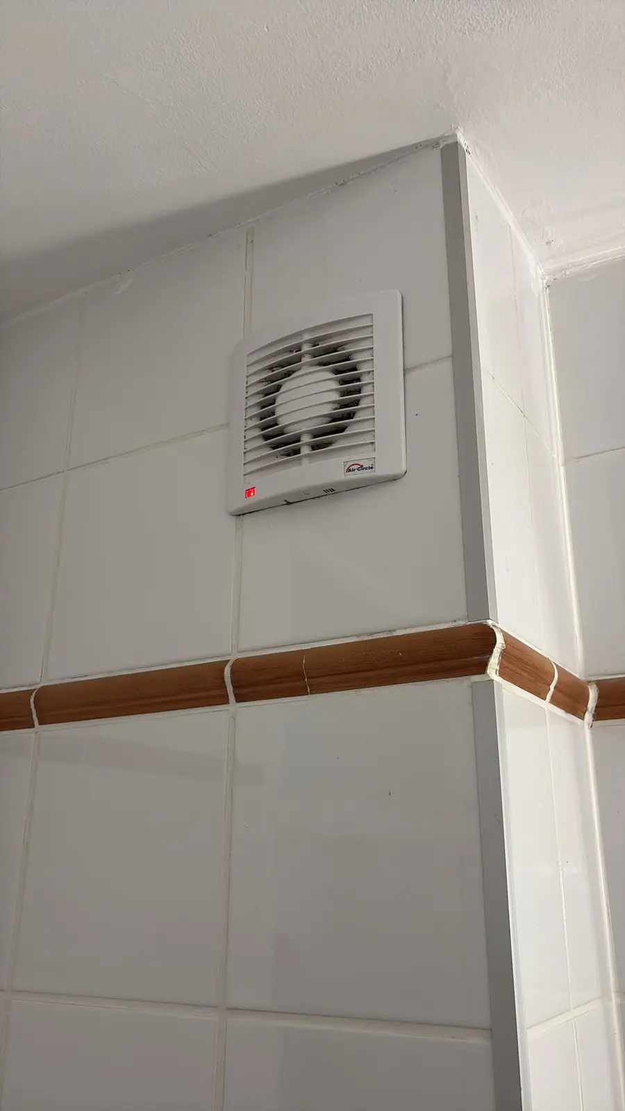 Marmerlook badkamer voor renovatie