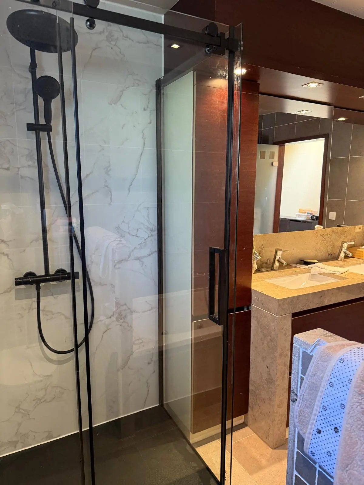 Veiligbaden — Project #44 na renovatie